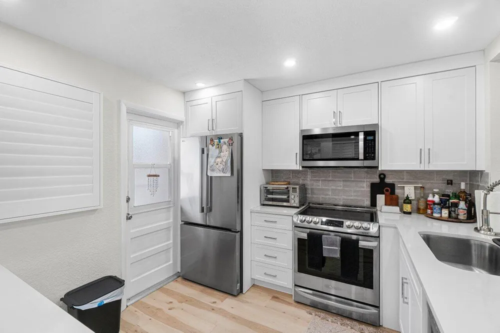 2809 Florida Boulevard #310 Delray Beach, FL 33483