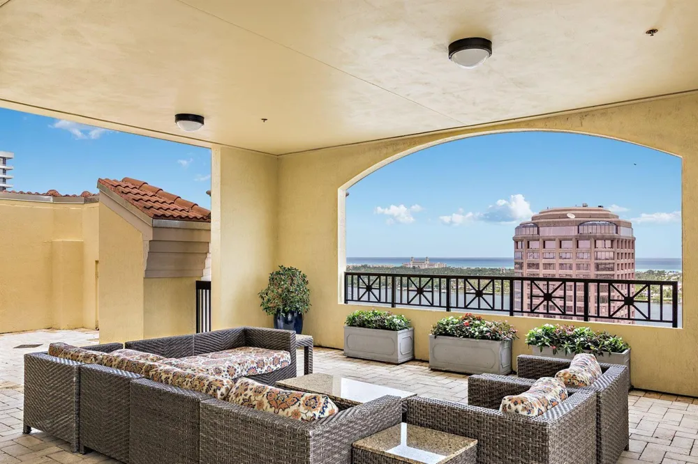 801 S OLIVE AVENUE #1111 West Palm Beach, FL 33401
