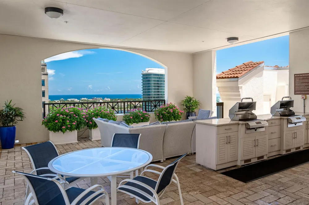 801 S OLIVE AVENUE #1111 West Palm Beach, FL 33401