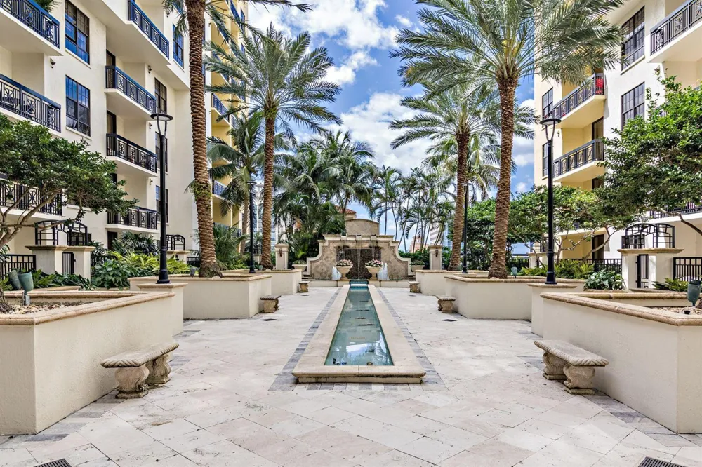 801 S OLIVE AVENUE #1111 West Palm Beach, FL 33401
