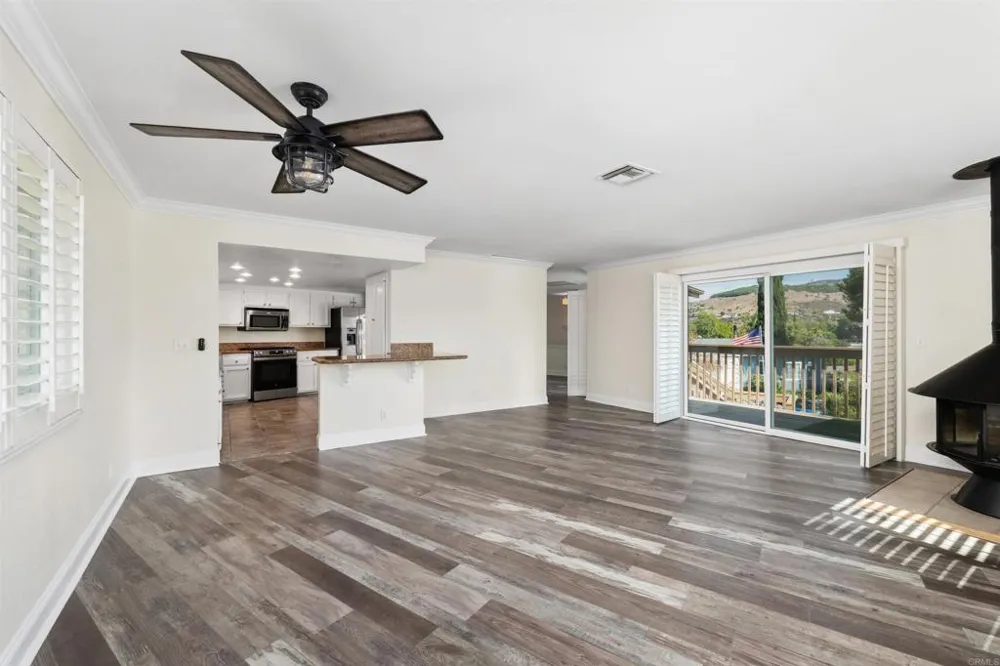 9209 Lakeview Terrace Lakeside, CA 92040