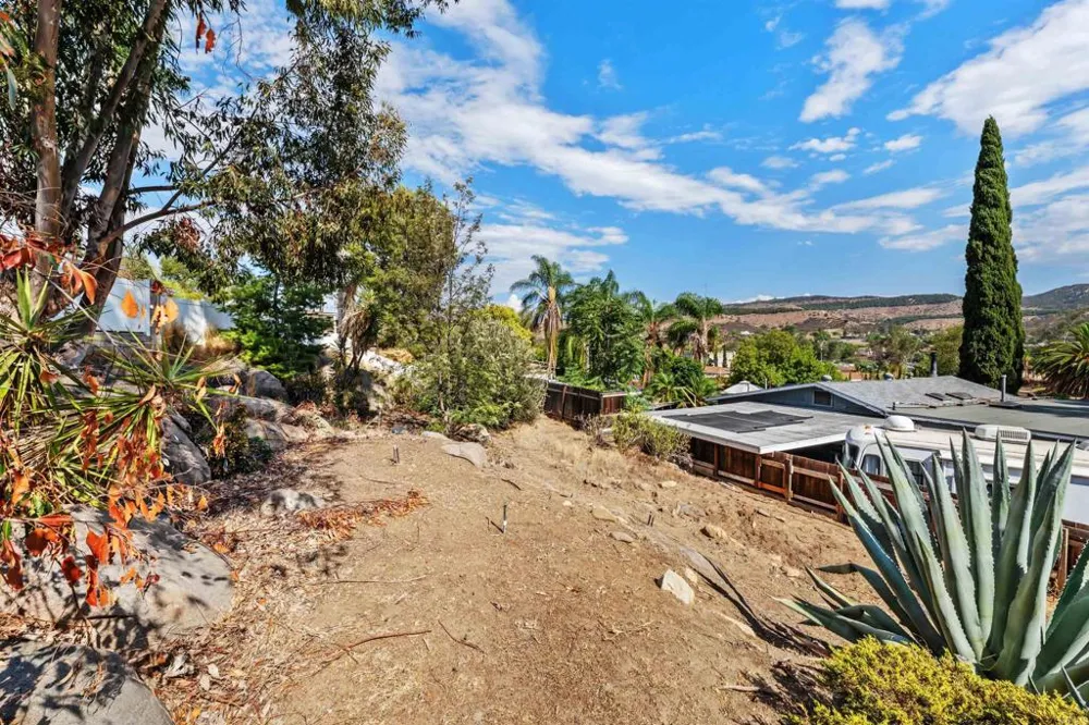 9209 Lakeview Terrace Lakeside, CA 92040