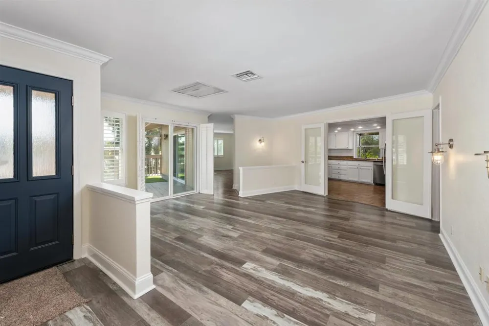 9209 Lakeview Terrace Lakeside, CA 92040