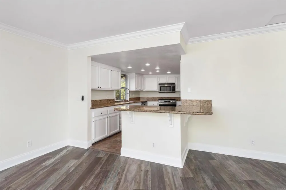 9209 Lakeview Terrace Lakeside, CA 92040
