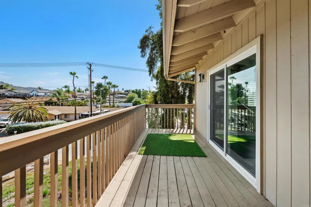 9209 Lakeview Terrace Lakeside, CA 92040