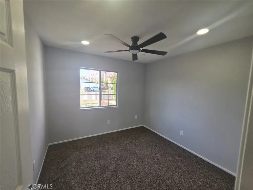 28347 Merridy Highland, CA 92346