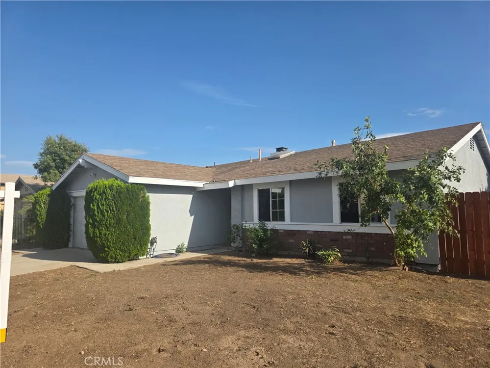 28347 Merridy Highland, CA 92346