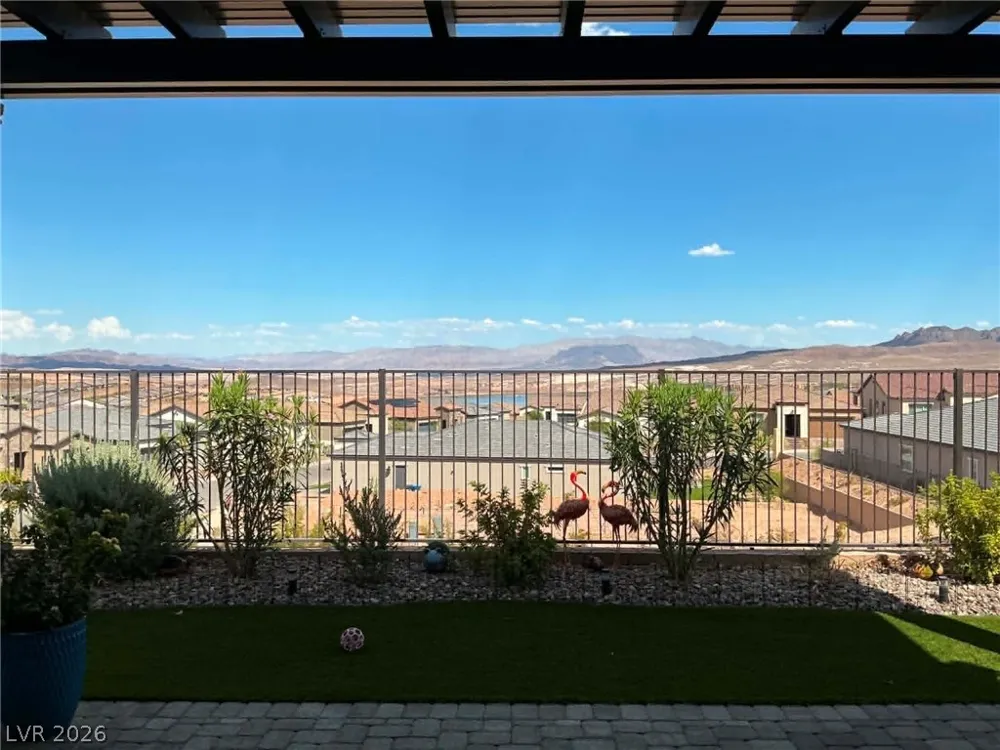 52 Thorn Creek Street Henderson, NV 89011