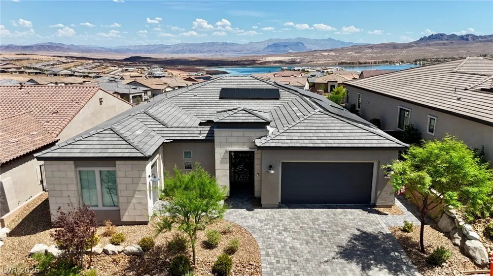 52 Thorn Creek Street Henderson, NV 89011