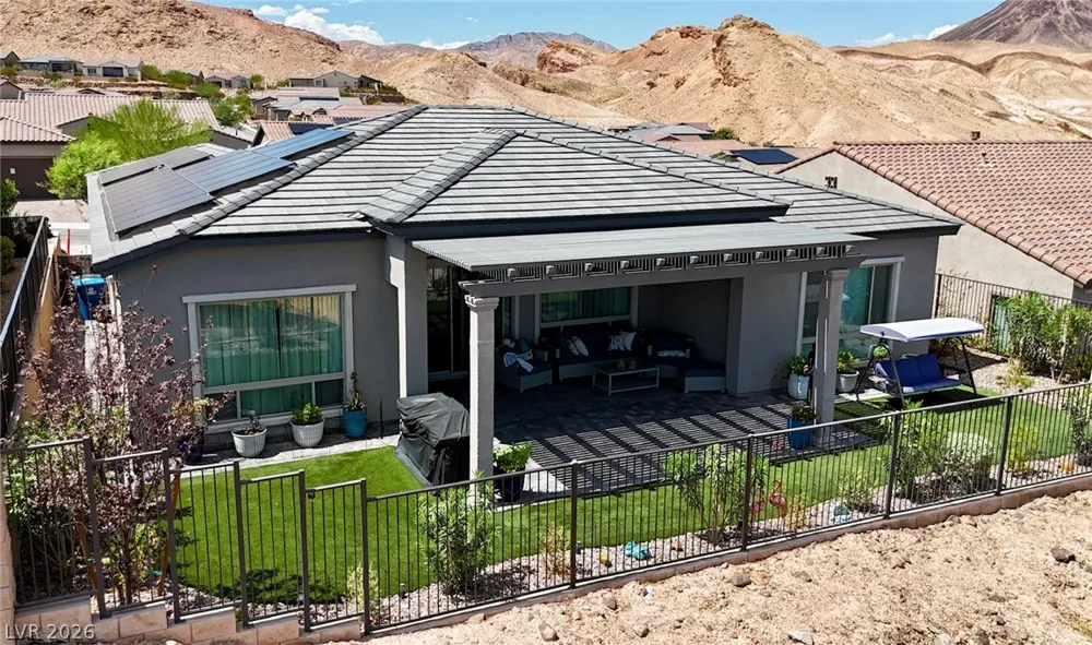 52 Thorn Creek Street Henderson, NV 89011