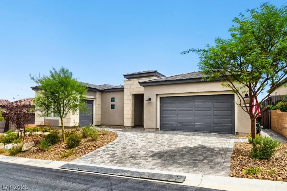 52 Thorn Creek Street Henderson, NV 89011