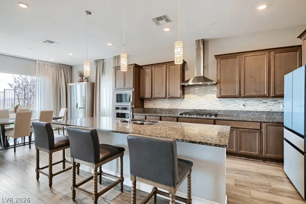 52 Thorn Creek Street Henderson, NV 89011