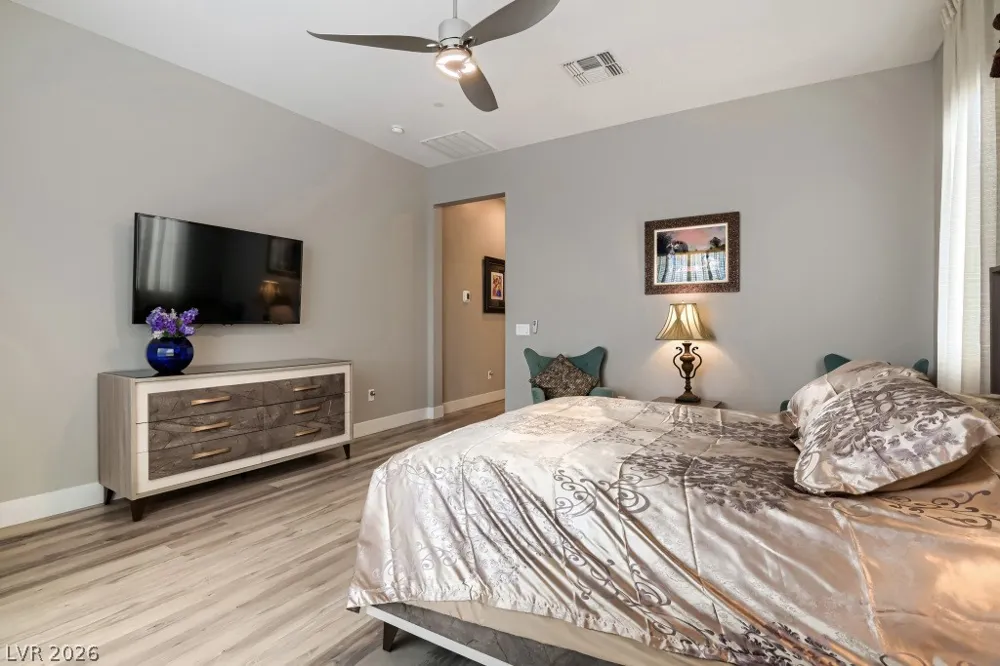 52 Thorn Creek Street Henderson, NV 89011