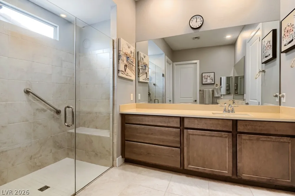 52 Thorn Creek Street Henderson, NV 89011