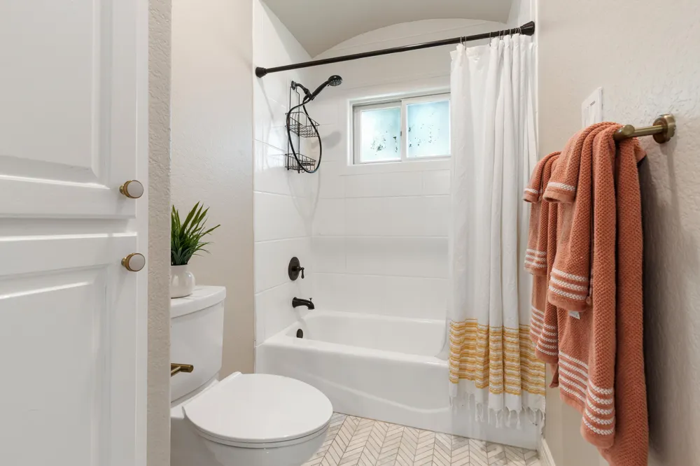 100 Dovetail Lane Georgetown, TX 78628