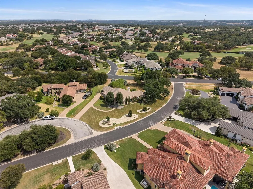 100 Dovetail Lane Georgetown, TX 78628