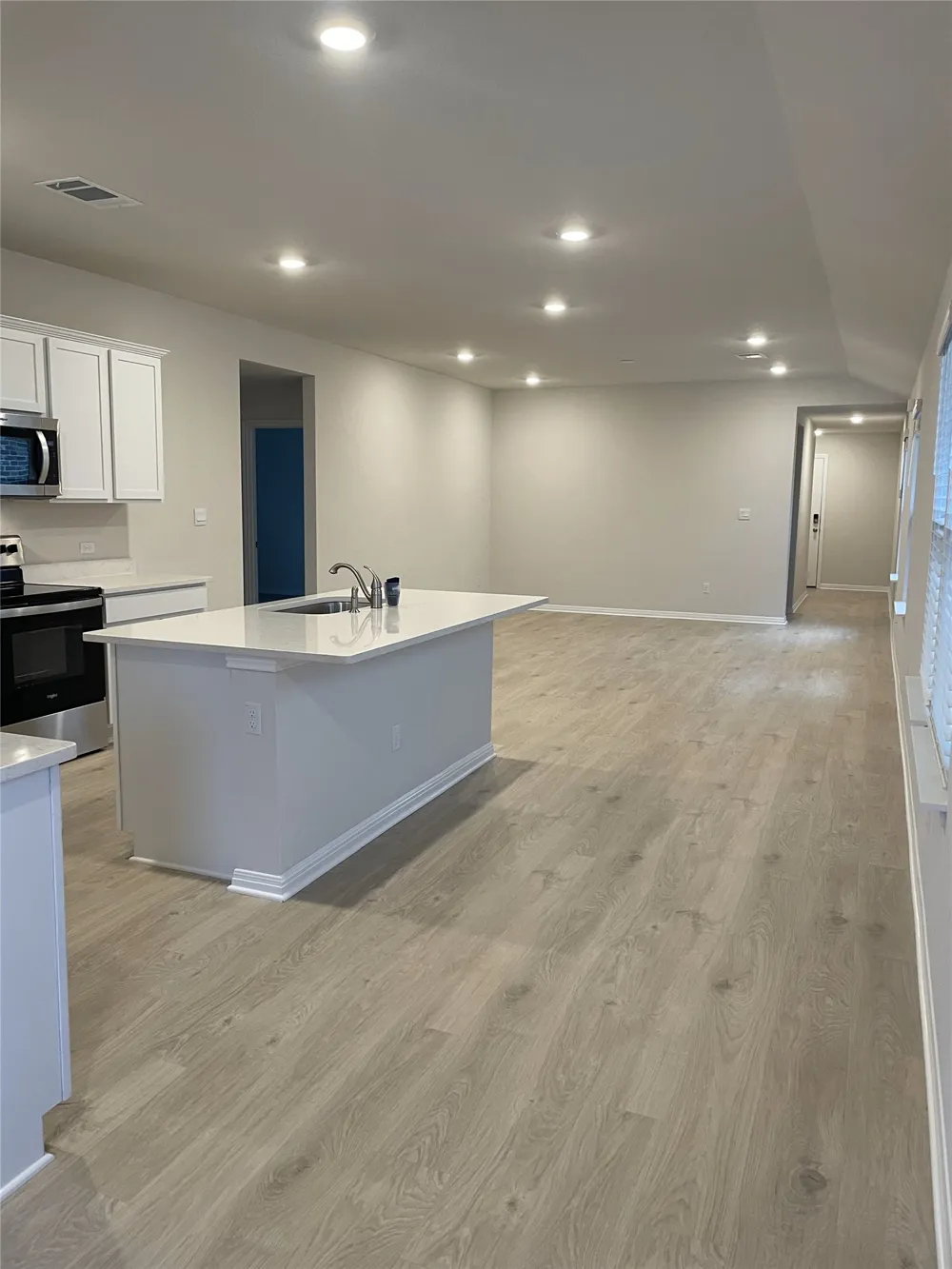 185 Grey Slate Avenue Marble Falls, TX 78654