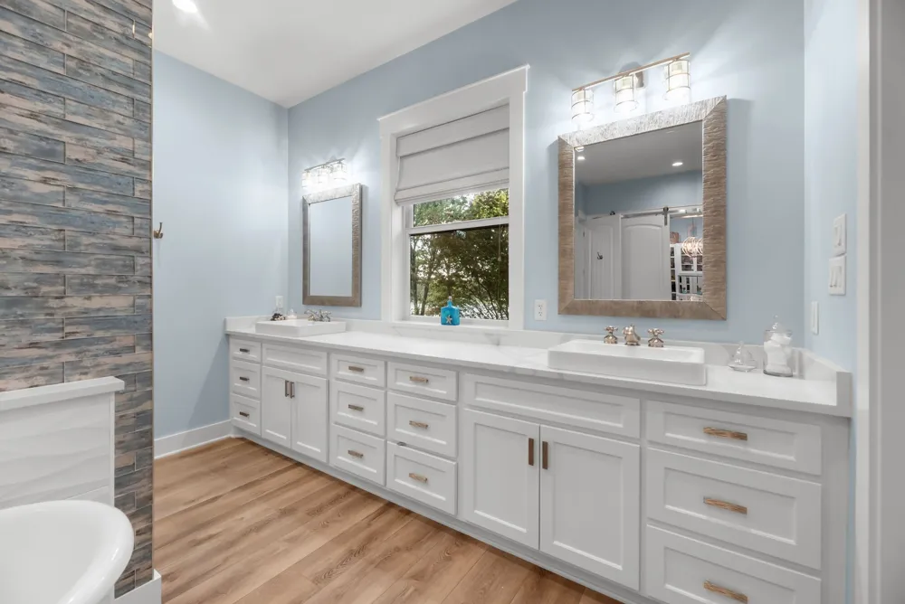 1121 The Shores Drive Corsicana, TX 75109