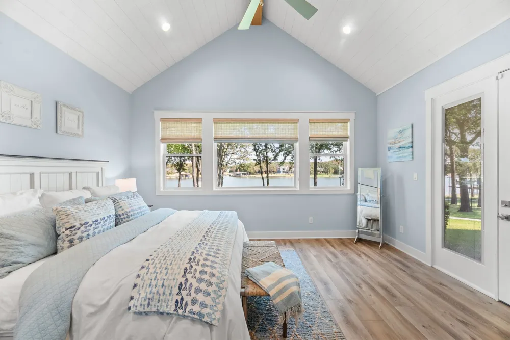 1121 The Shores Drive Corsicana, TX 75109