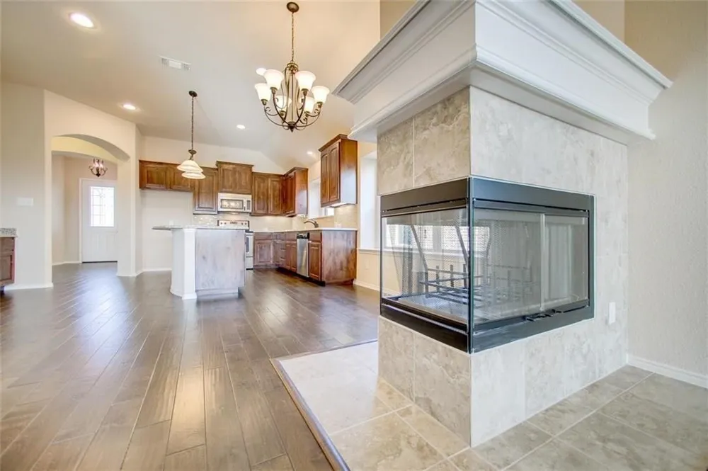 231 Frontier Drive Waxahachie, TX 75167