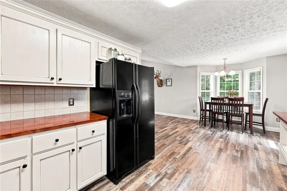 129 Greatwood Drive White, GA 30184