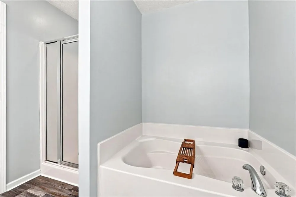 129 Greatwood Drive White, GA 30184