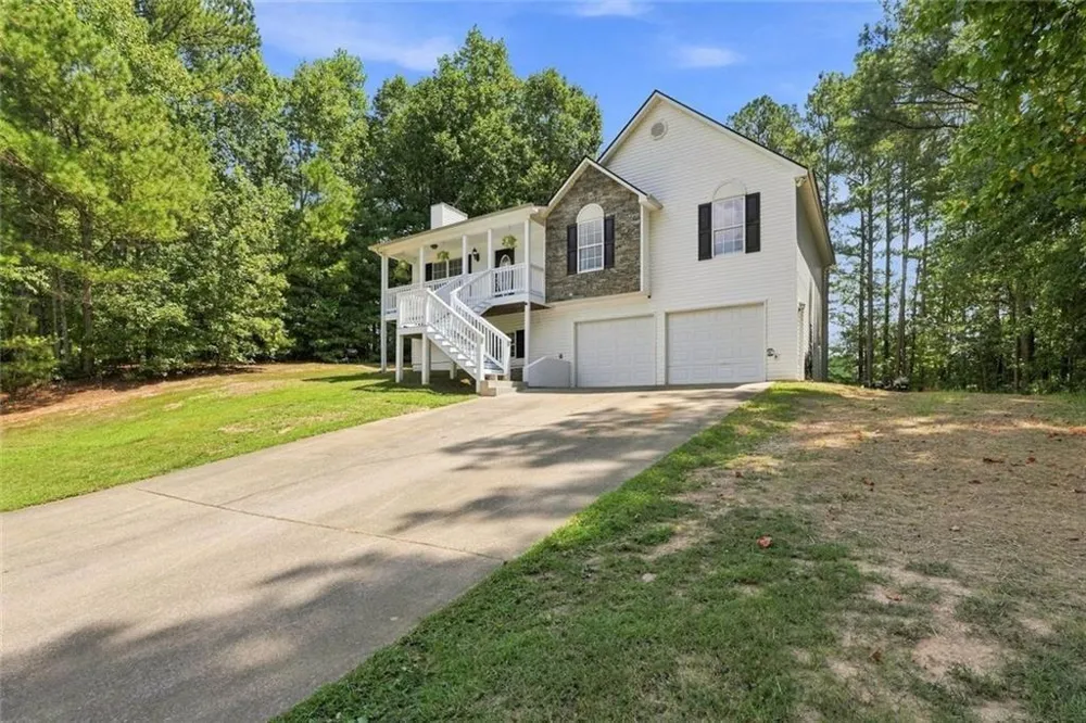 129 Greatwood Drive White, GA 30184