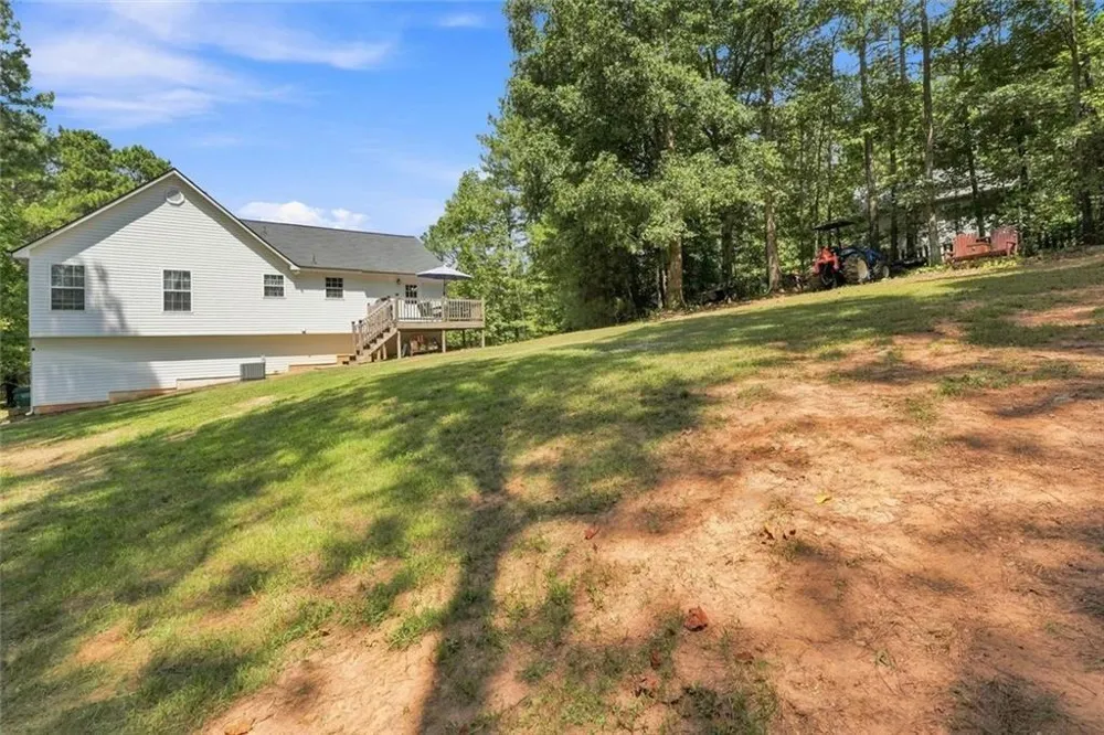 129 Greatwood Drive White, GA 30184
