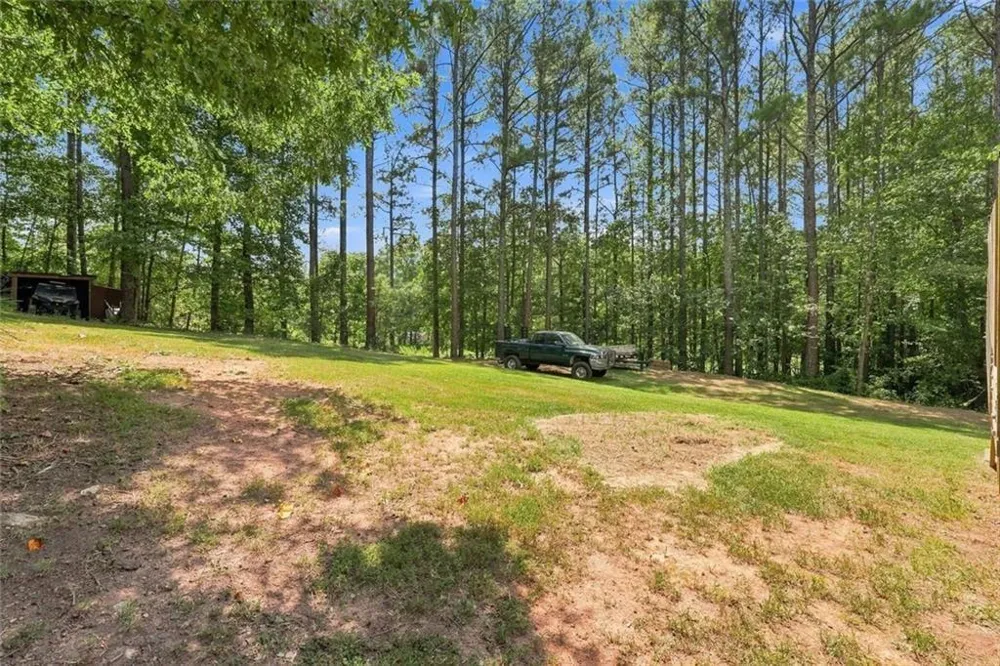 129 Greatwood Drive White, GA 30184
