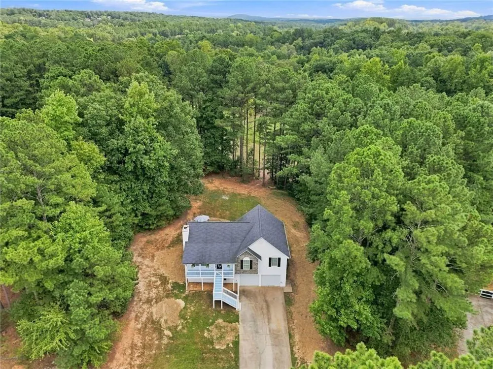129 Greatwood Drive White, GA 30184