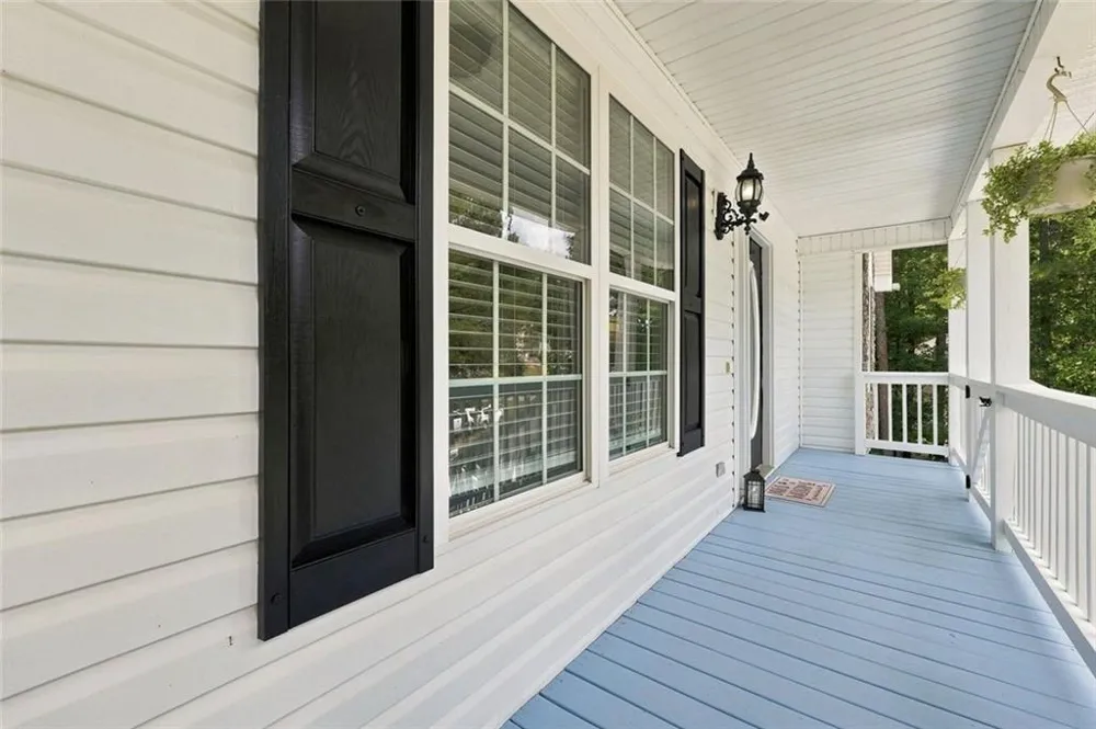 129 Greatwood Drive White, GA 30184