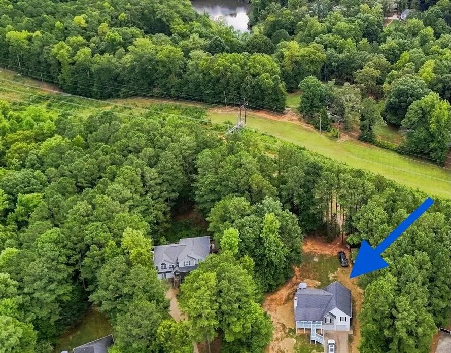 129 Greatwood Drive White, GA 30184