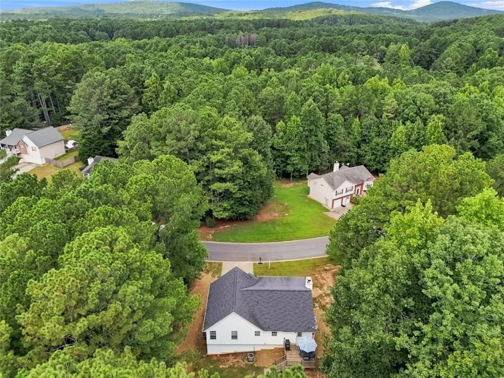 129 Greatwood Drive White, GA 30184