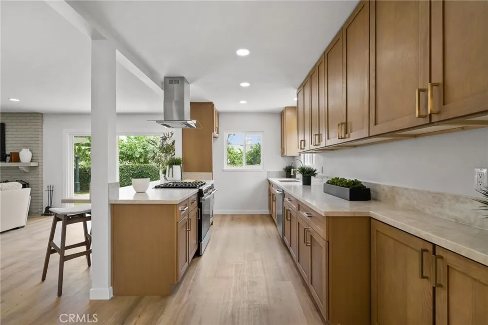 1774 W Niobe Anaheim, CA 92804