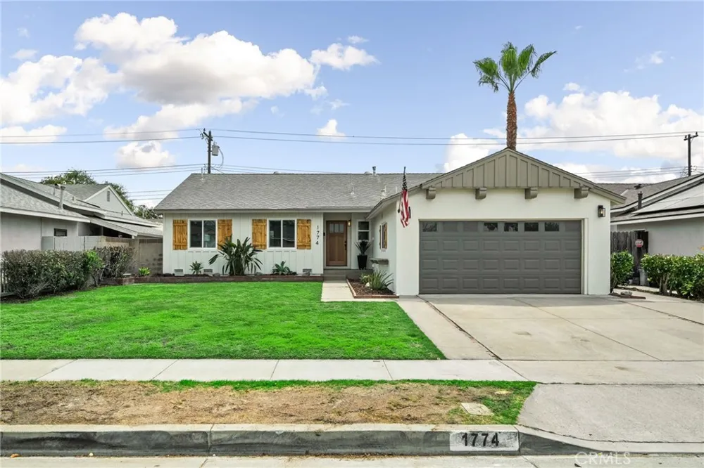 1774 W Niobe Anaheim, CA 92804