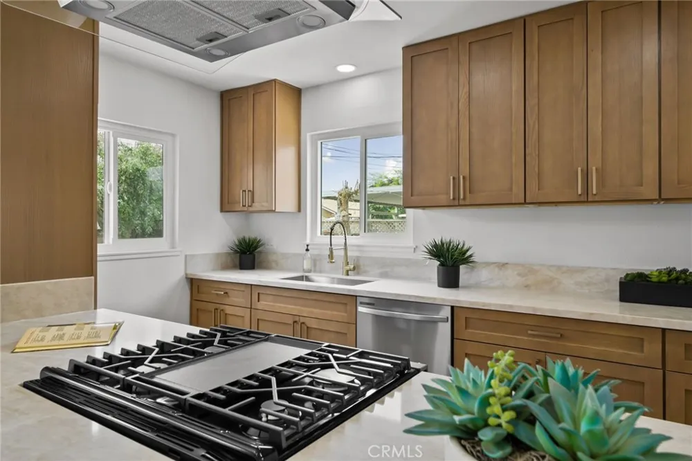 1774 W Niobe Anaheim, CA 92804