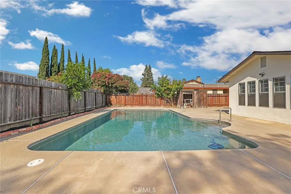 2318 Reile Escalon, CA 95320