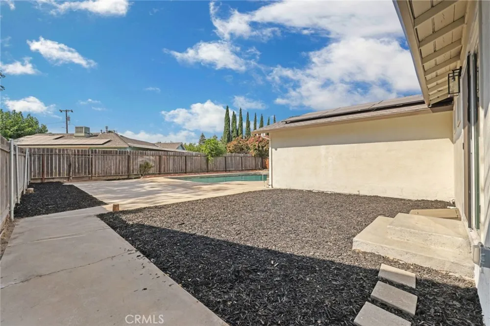 2318 Reile Escalon, CA 95320