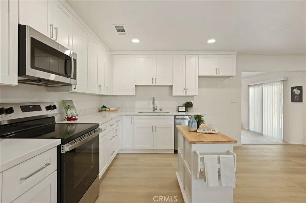 2318 Reile Escalon, CA 95320