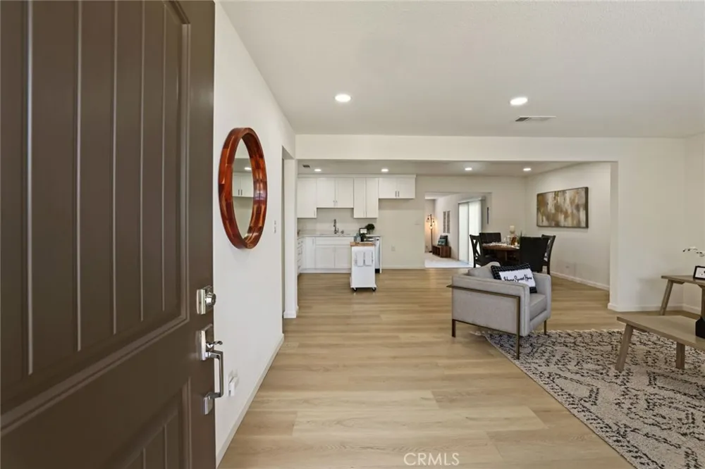 2318 Reile Escalon, CA 95320