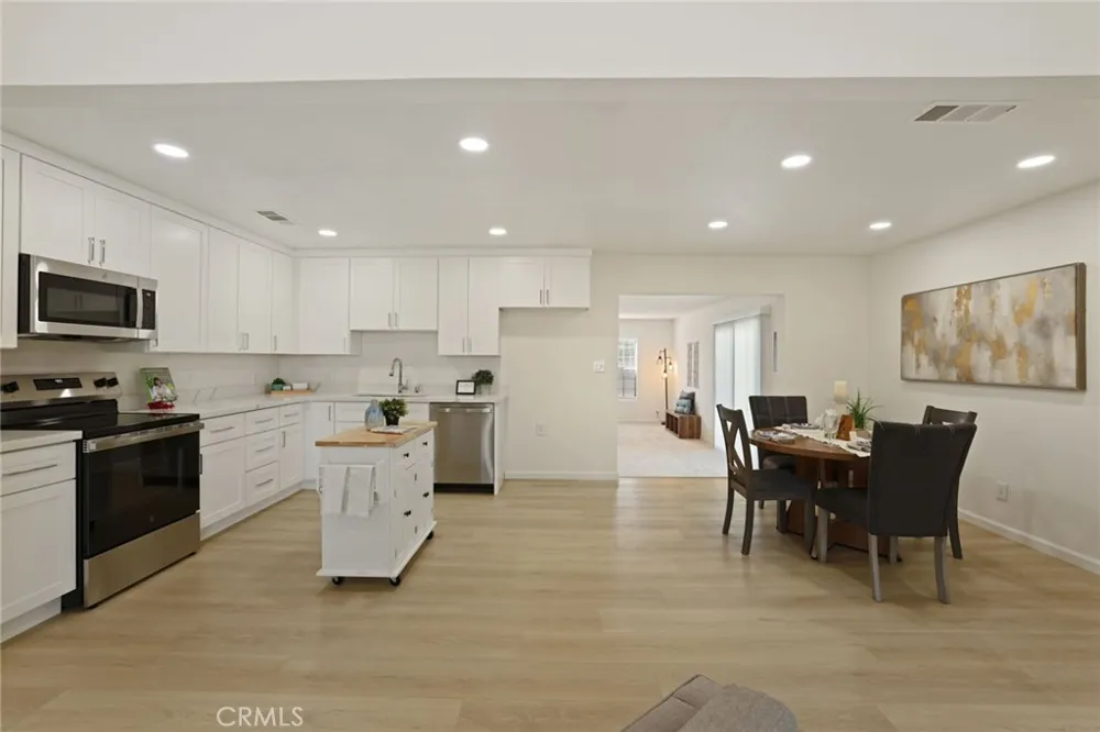 2318 Reile Escalon, CA 95320