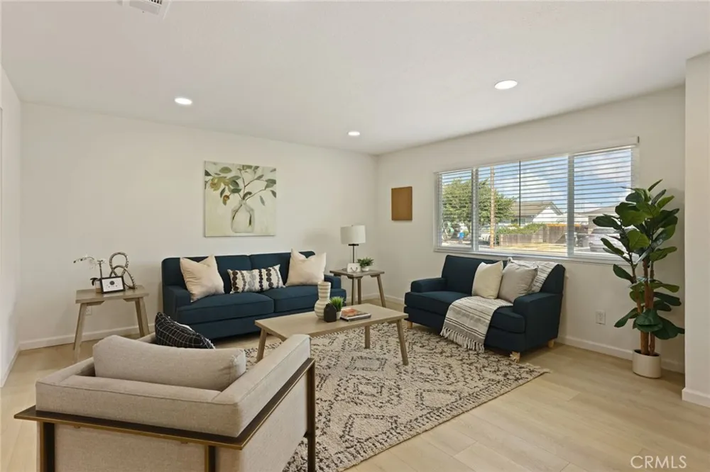 2318 Reile Escalon, CA 95320