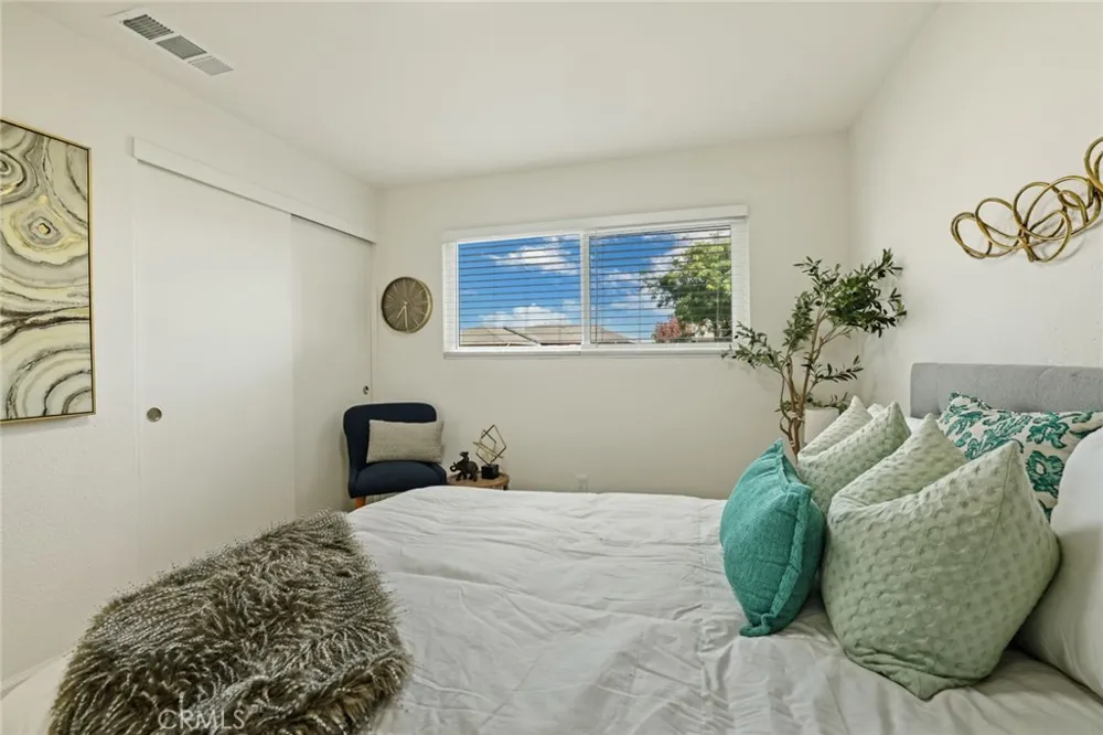 2318 Reile Escalon, CA 95320