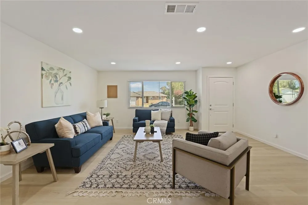 2318 Reile Escalon, CA 95320