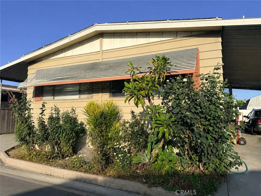 3595 Santa Fe Avenue #143 Long Beach, CA 90810