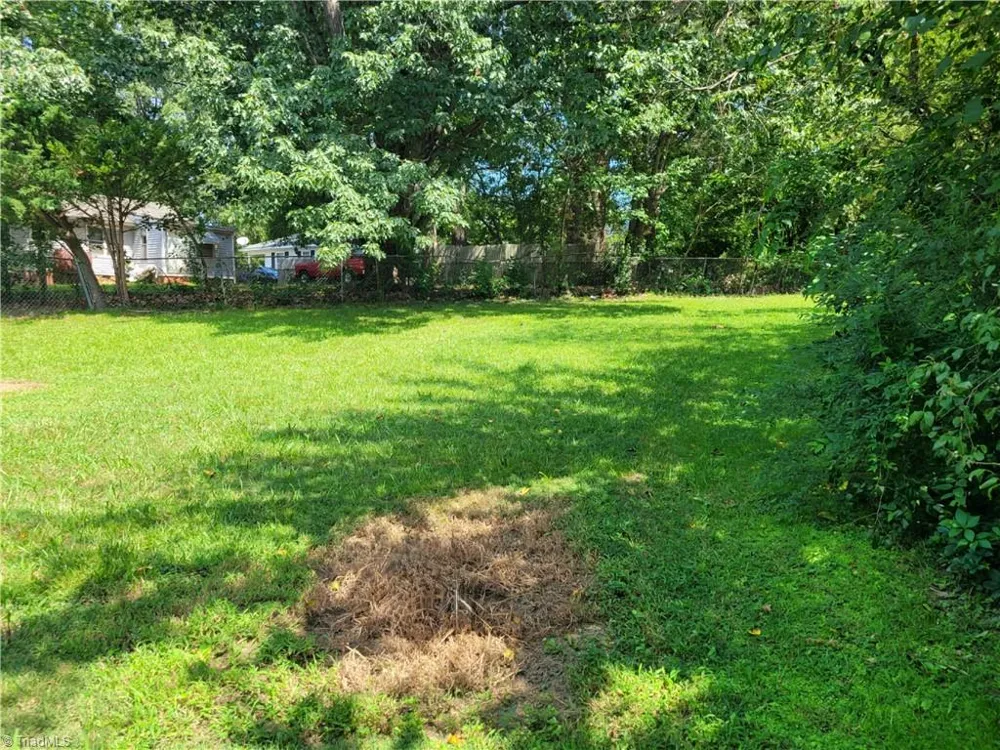 416 Cross Street Burlington, NC 27217