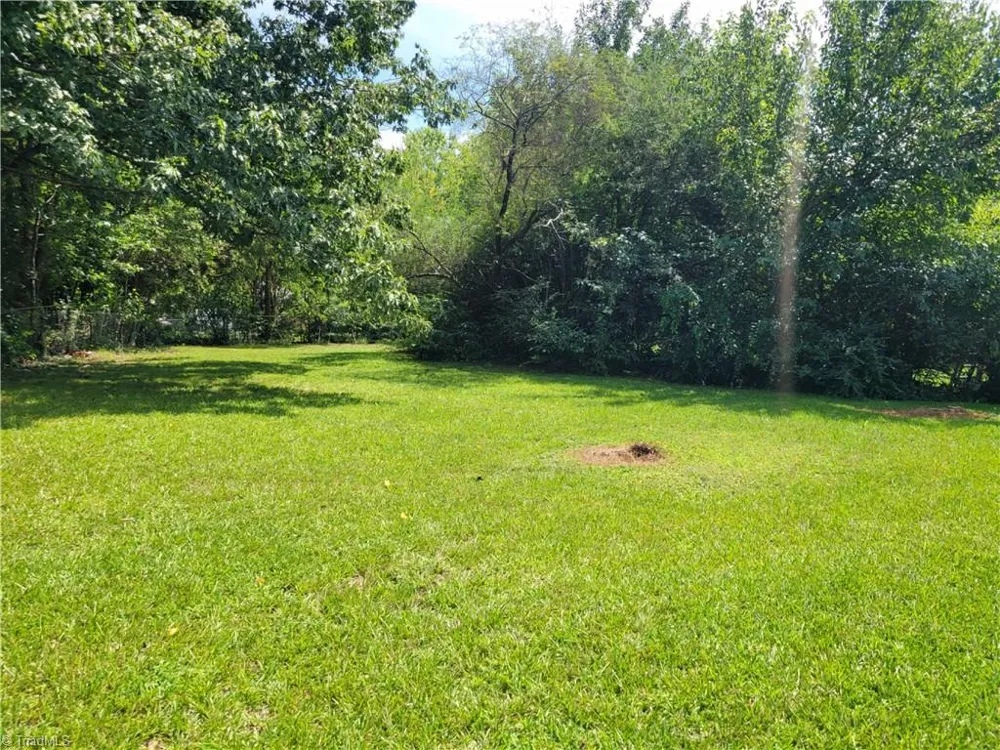 416 Cross Street Burlington, NC 27217