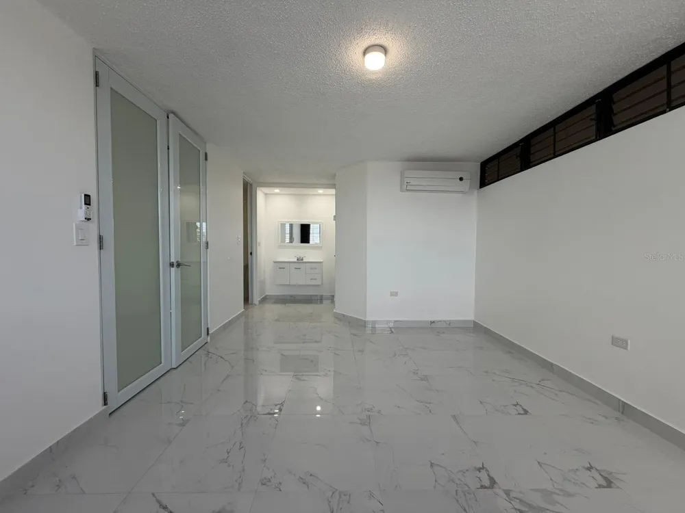 Estancias de San Fernando CALLE 5 #C26 Carolina, PR 00985