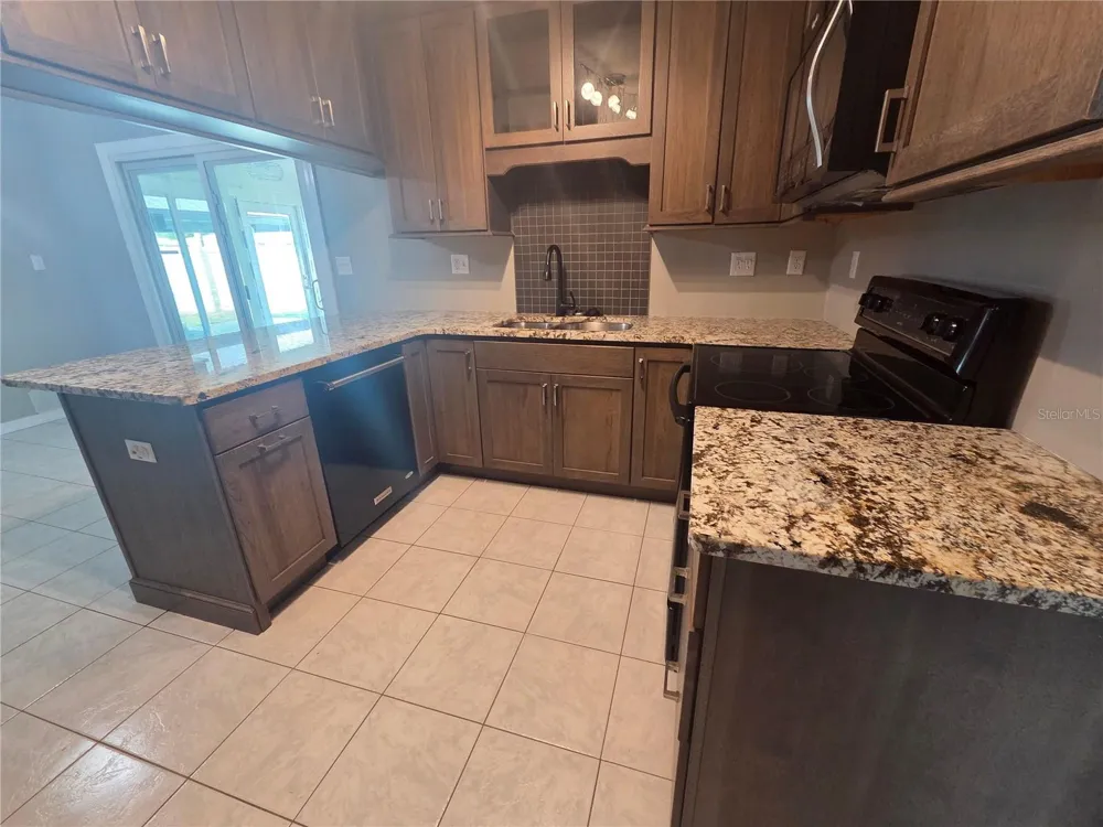 509 READING STREET NW Port Charlotte, FL 33952