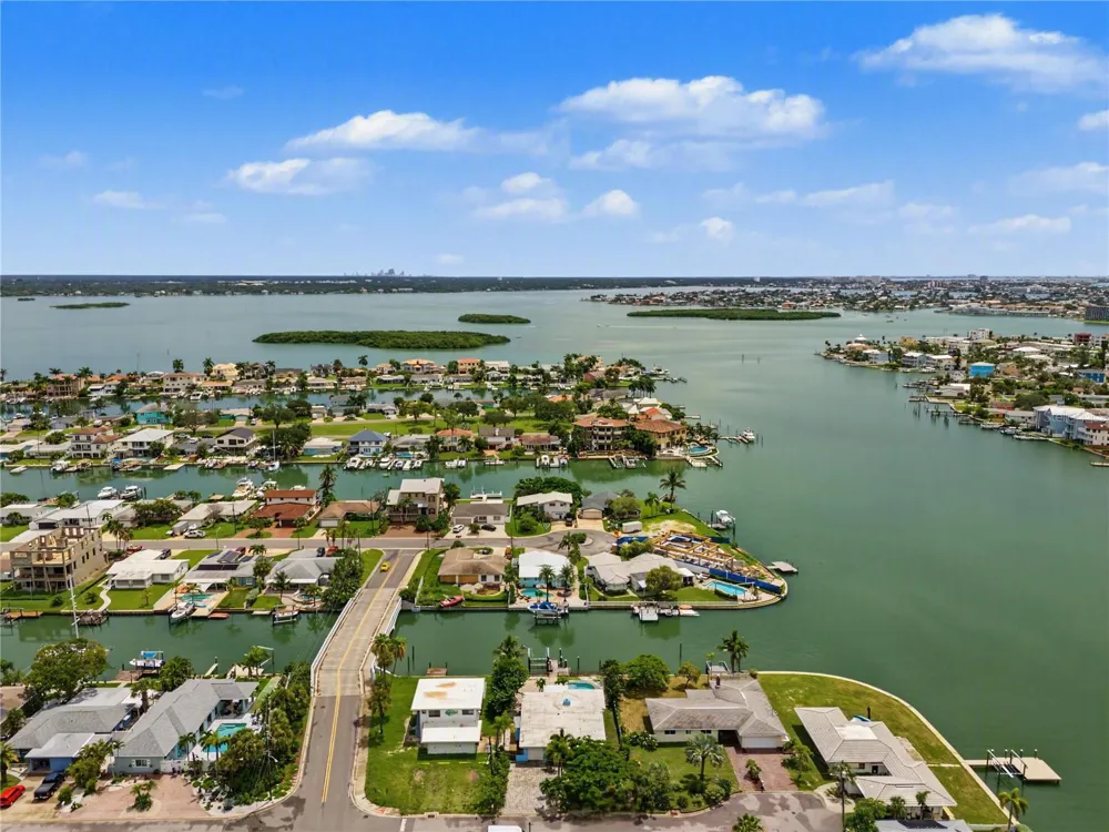 403 NORMANDY ROAD Madeira Beach, FL 33708